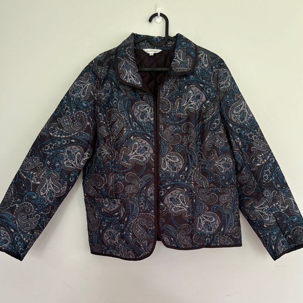 Northern Reflections Paisley Quilted Jacket - Black and Blue - Picture 3 of 8